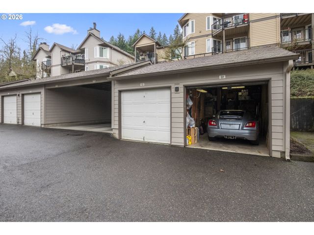 20050 SNOWDROP Ct 1, West Linn, OR 97068