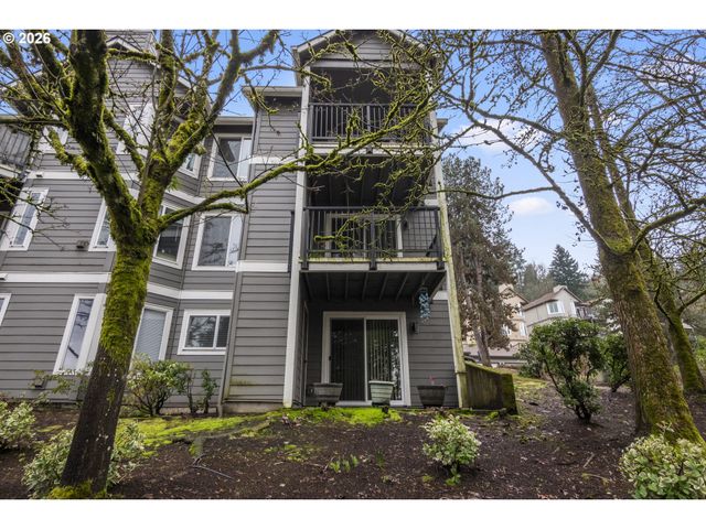 20050 SNOWDROP Ct 1, West Linn, OR 97068
