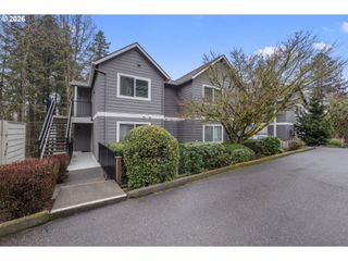 20050 SNOWDROP Ct 1, West Linn, OR 97068