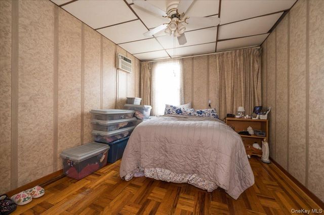 2882 Miles Avenue, Bronx, NY 10465