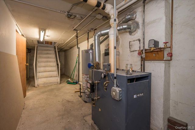 2882 Miles Avenue, Bronx, NY 10465