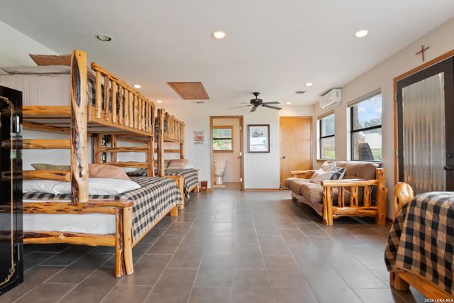 5632 FM 2828, Bandera, TX 78003