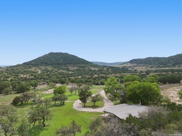 5632 FM 2828, Bandera, TX 78003
