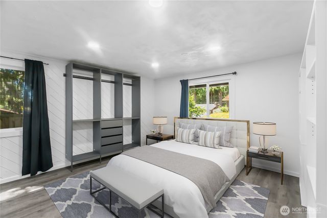 7008 Parkdale Drive NW, Bremerton, WA 98311