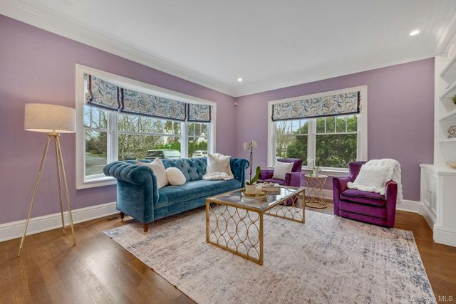 47 Graham Road, Scarsdale, NY 10583