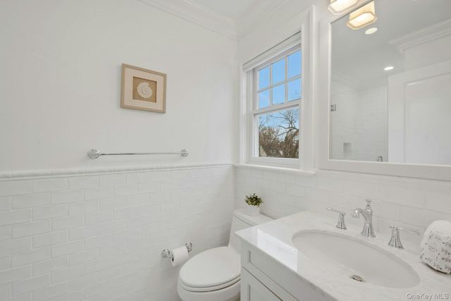 47 Graham Road, Scarsdale, NY 10583