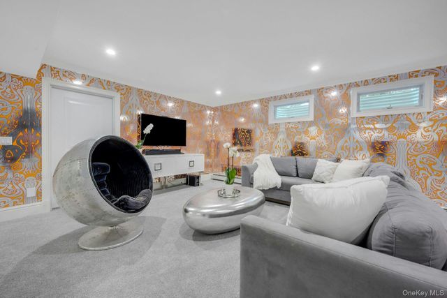 47 Graham Road, Scarsdale, NY 10583