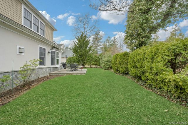 47 Graham Road, Scarsdale, NY 10583
