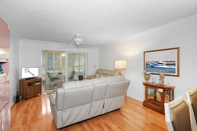 400 NE 20th Street A207, Boca Raton, FL 33431