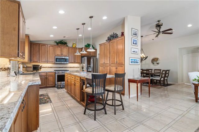 30227 Carneros, Murrieta, CA 92563