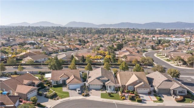 30227 Carneros, Murrieta, CA 92563