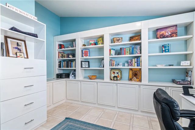 30227 Carneros, Murrieta, CA 92563