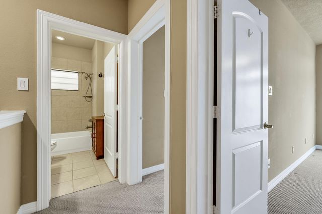 1162 Hempstead Villa Lane, Houston, TX 77008