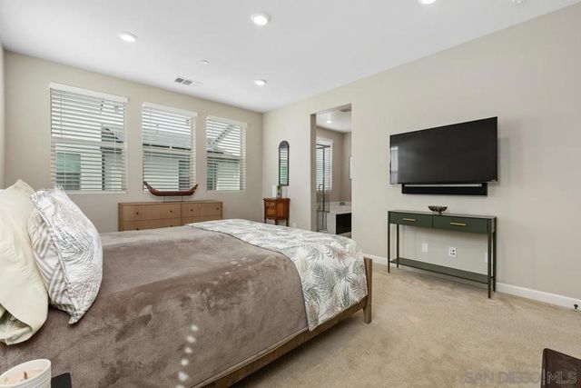 16755 Coyote Bush 89, San Diego, CA 92127