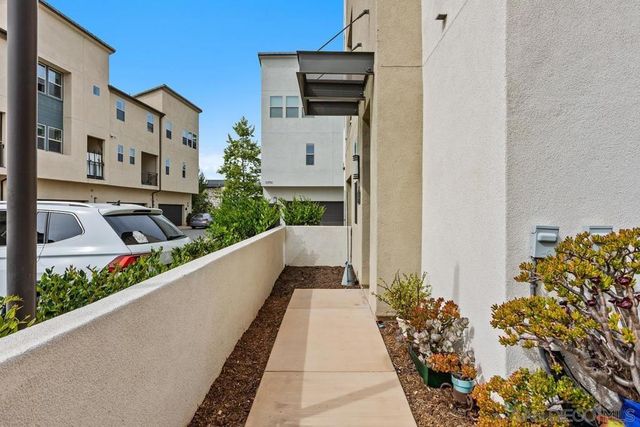 16755 Coyote Bush 89, San Diego, CA 92127