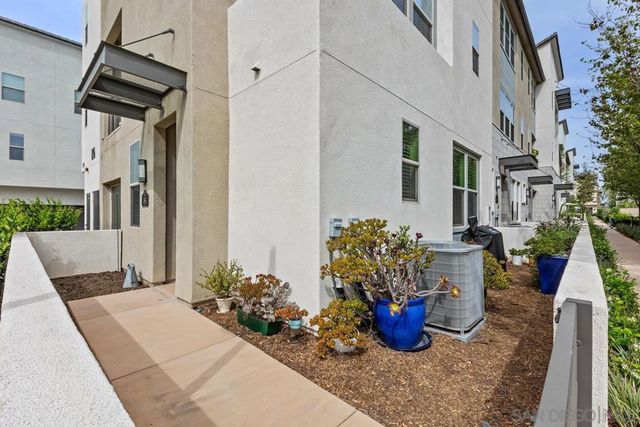 16755 Coyote Bush 89, San Diego, CA 92127