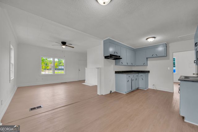 91 Sunset Drive, Hartwell, GA 30643