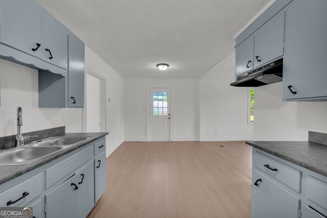 91 Sunset Drive, Hartwell, GA 30643