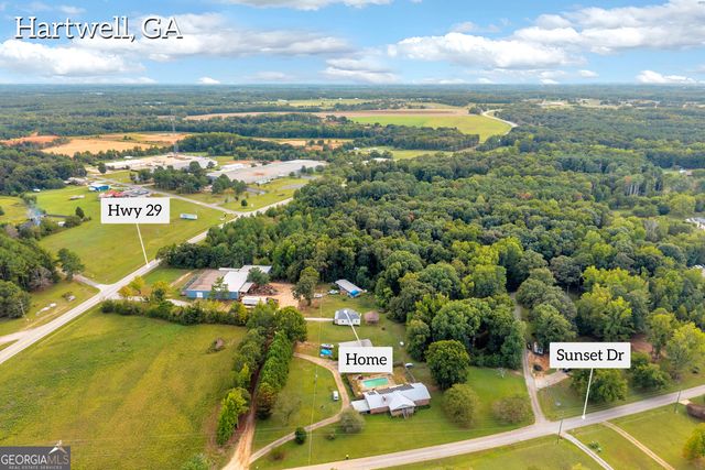 91 Sunset Drive, Hartwell, GA 30643