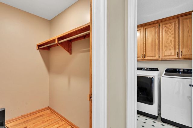 1625 E Tiara Pines, Derby, KS 67037