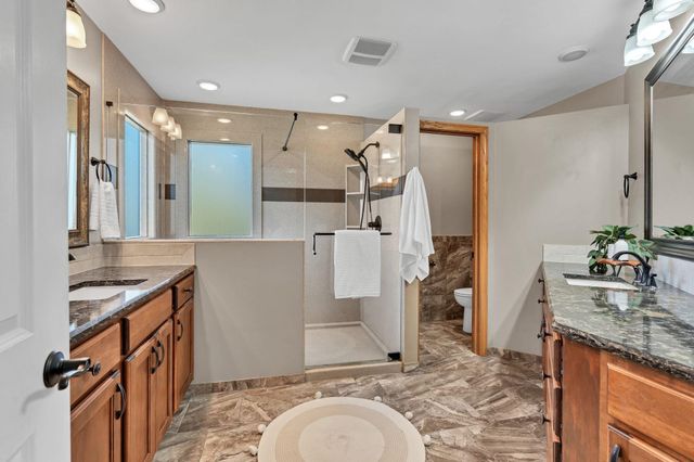 1625 E Tiara Pines, Derby, KS 67037