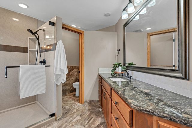 1625 E Tiara Pines, Derby, KS 67037