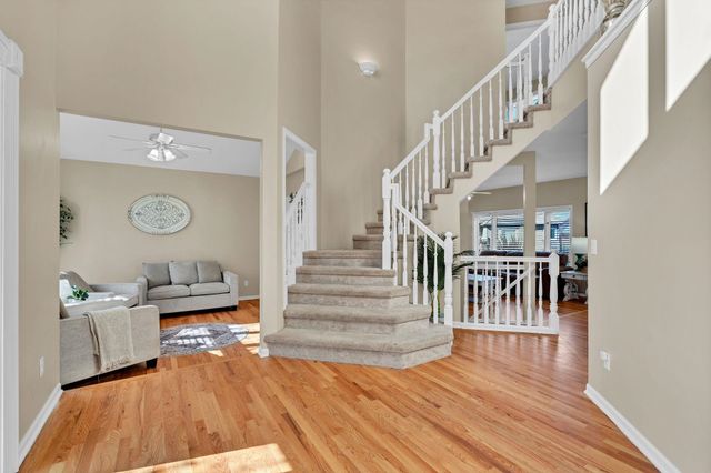 1625 E Tiara Pines, Derby, KS 67037