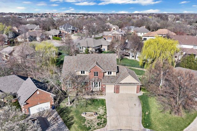 1625 E Tiara Pines, Derby, KS 67037