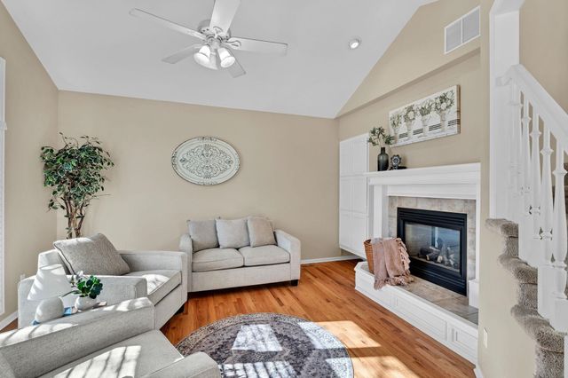 1625 E Tiara Pines, Derby, KS 67037