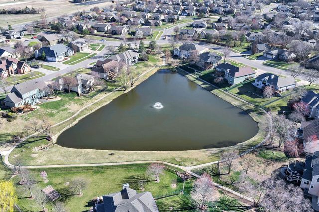 1625 E Tiara Pines, Derby, KS 67037