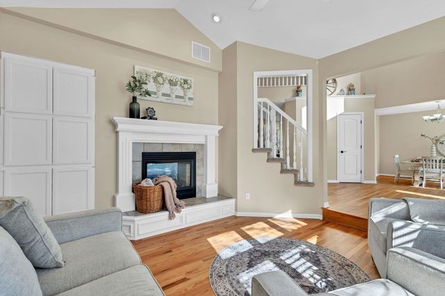 1625 E Tiara Pines, Derby, KS 67037