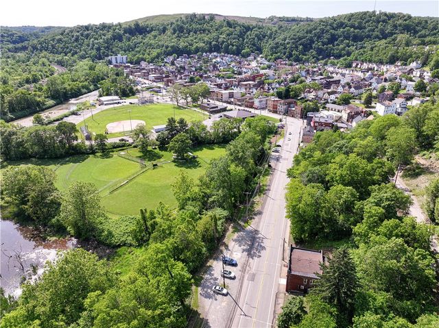 936 Broadway, Pitcairn, PA 15140