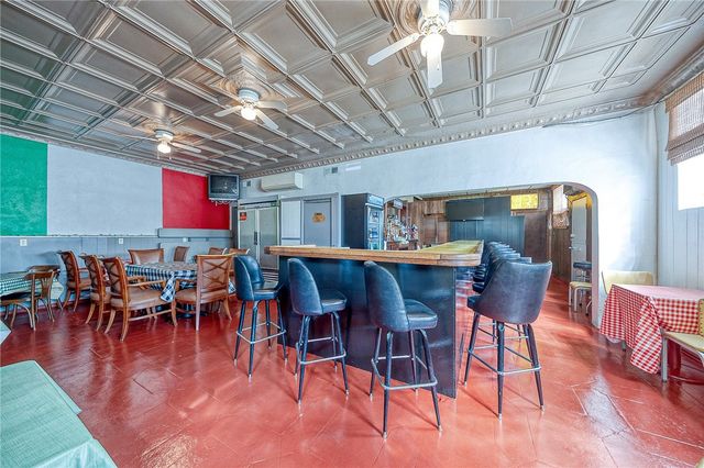 936 Broadway, Pitcairn, PA 15140