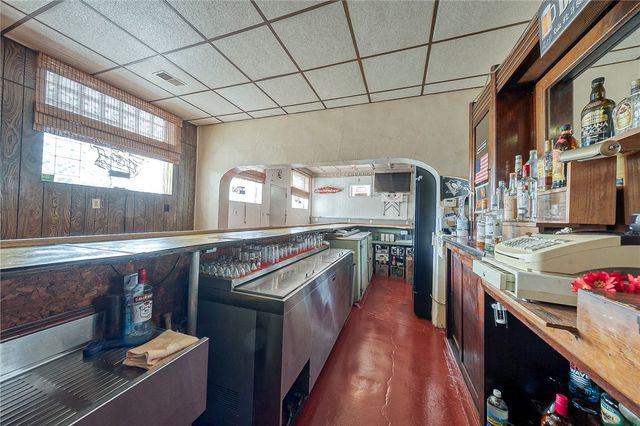 936 Broadway, Pitcairn, PA 15140