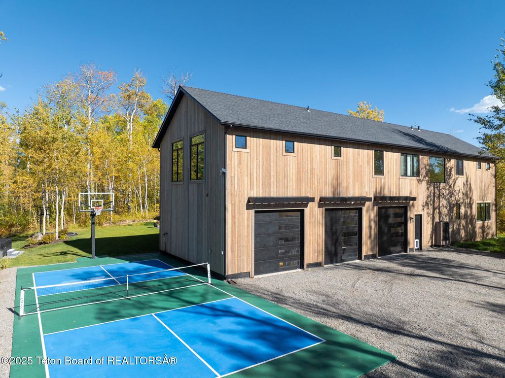 2284 APSAROKE Trail, Tetonia, ID 83452 photo 8