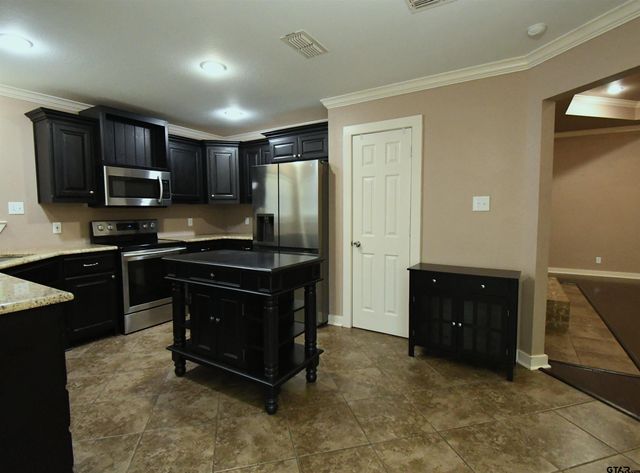 5999 Walnut Hill, Flint, TX 75762