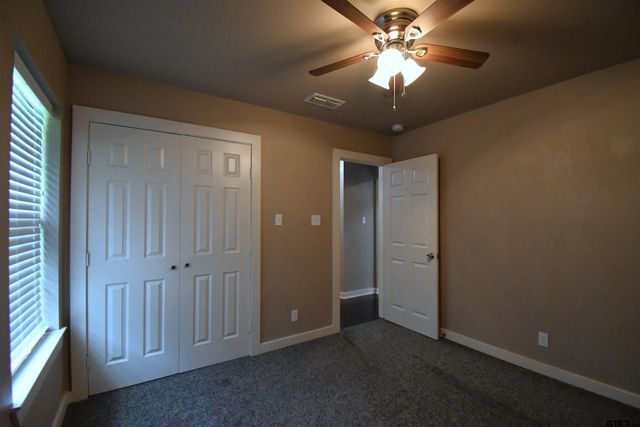 5999 Walnut Hill, Flint, TX 75762
