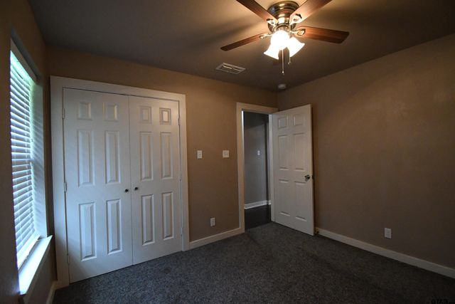 5999 Walnut Hill, Flint, TX 75762