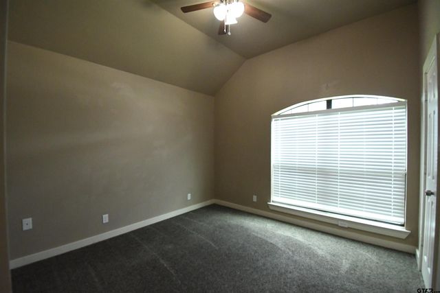 5999 Walnut Hill, Flint, TX 75762