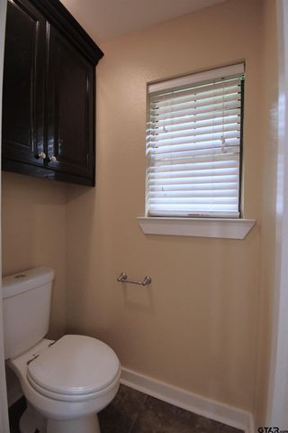 5999 Walnut Hill, Flint, TX 75762