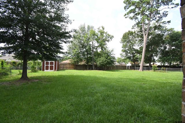 5999 Walnut Hill, Flint, TX 75762