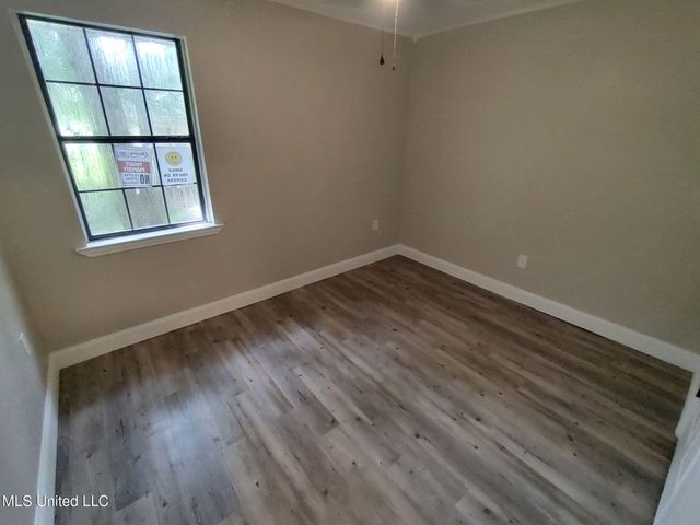 3100 Bellview Avenue, Moss Point, MS 39563