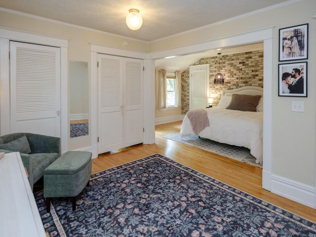 2318 Glenwood Drive, Kalamazoo City, MI 49008