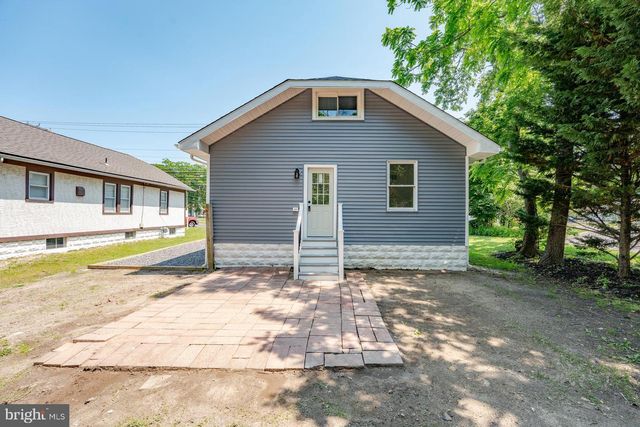 1013 NEW RD, Northfield, NJ 08225