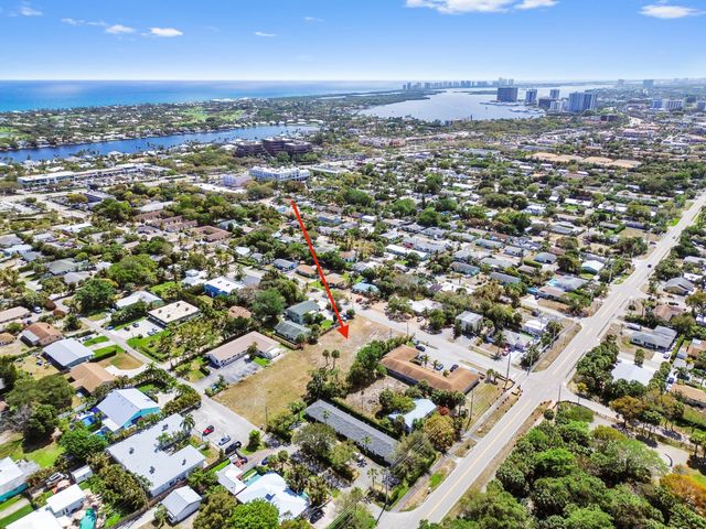 1955 Juno Road, North Palm Beach, FL 33408