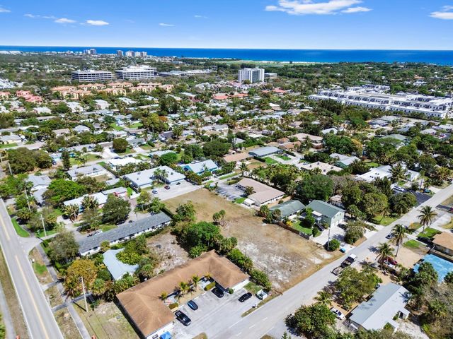1955 Juno Road, North Palm Beach, FL 33408