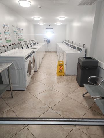 4222 Inverrary Blvd 4215, Lauderhill, FL 33319