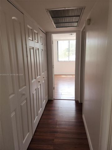 4222 Inverrary Blvd 4215, Lauderhill, FL 33319