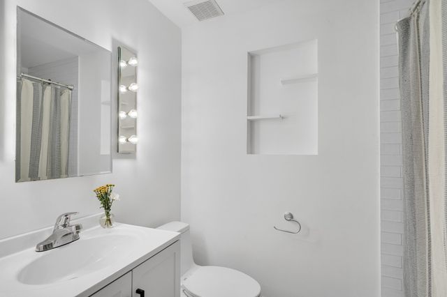 72 Beverly Rd, Brookline, MA 02467