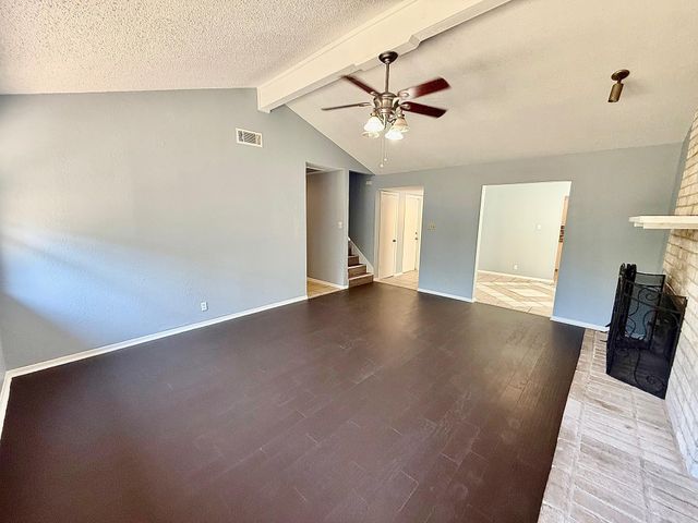 1913 Magazine ST, Austin, TX 78727